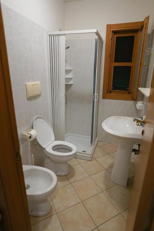 Two-Bedroom Bungalow,943389757:JPEG